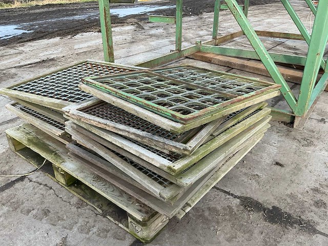 Schouten aardappel sorteermachine - afbeelding 2 van  10