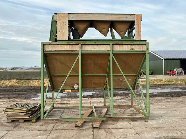 Schouten aardappel sorteermachine - afbeelding 3 van  10