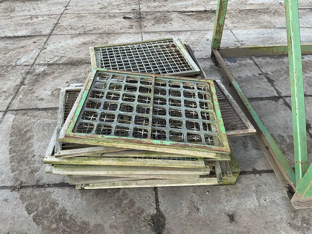 Schouten aardappel sorteermachine - afbeelding 10 van  10