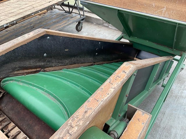 Schouten bunker met leesband - afbeelding 13 van  13