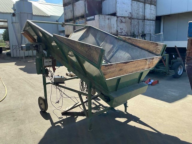 Schouten opvoerband - afbeelding 1 van  4