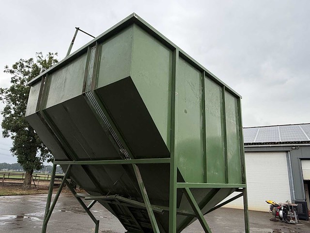 Schouten sorteer/voorraad bunker - afbeelding 13 van  27