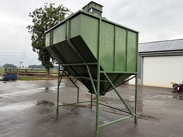 Schouten sorteer/voorraad bunker - afbeelding 22 van  27