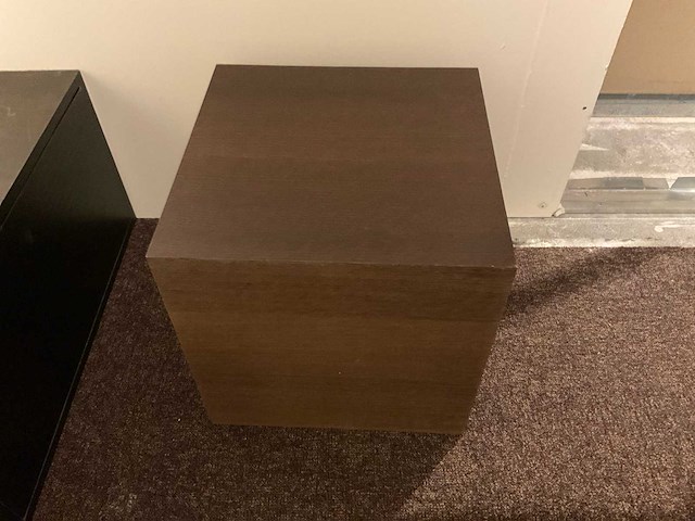 Schouwonderbouw voor hoekhaard met 2 kubussen - afbeelding 3 van  4