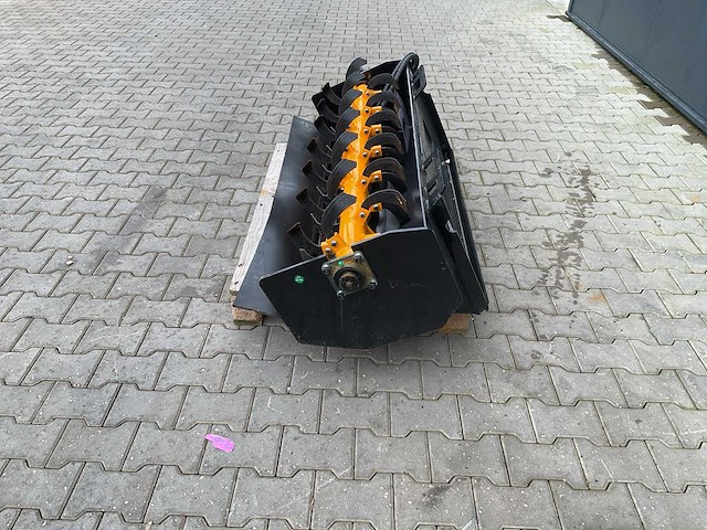 Schranklader - giyi - rt57 - 2025 - afbeelding 7 van  13