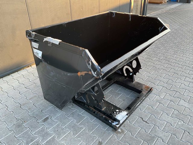 Schranklader - rhino-cross - dumping hopper 1,5cy 69092504 transport schade - afbeelding 6 van  8