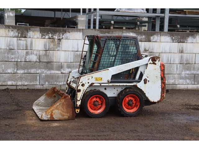 Schranklader bobcat s100 diesel 18kw 2023 - afbeelding 1 van  1