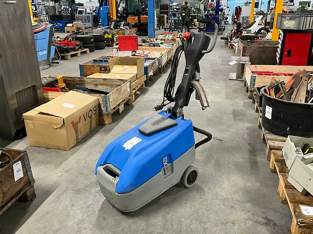 Schrob- zuigmachine - afbeelding 1 van  9