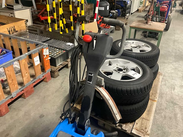 Schrob- zuigmachine - afbeelding 5 van  9