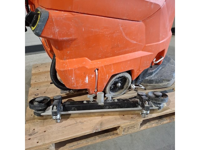 Schrob-/zuigmachine 51cm accu kärcher, bd50/50c bp, bouwjaar 2021 - afbeelding 2 van  10