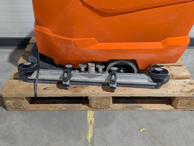 Schrob-/zuigmachine 51cm accu kärcher, bd50/50c bp, bouwjaar 2021 - afbeelding 2 van  9