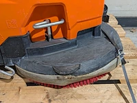 Schrob-/zuigmachine 51cm accu kärcher, bd50/50c bp, bouwjaar 2021 - afbeelding 8 van  9