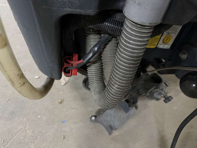 Schrob zuigmachine nilfisk, ba651 - afbeelding 2 van  17