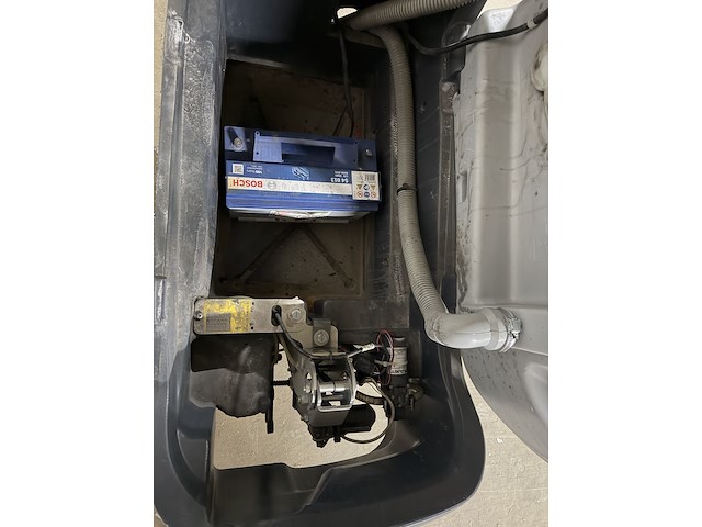 Schrob zuigmachine nilfisk, ba651 - afbeelding 7 van  17