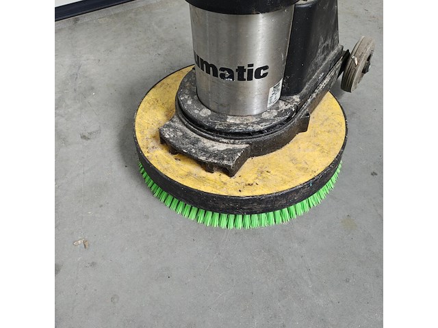 Schrob/boen machine, numatic - afbeelding 2 van  4