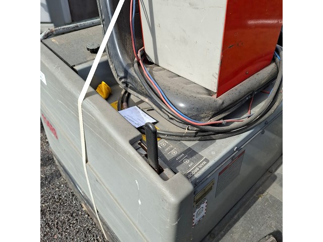 Schrobzuigmachine clarke, 575-100 - afbeelding 3 van  12