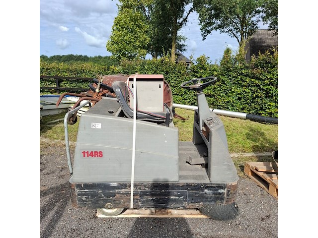 Schrobzuigmachine clarke, 575-100 - afbeelding 1 van  12