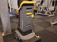 Schrob/zuigmachine karcher, br30/4c, bouwjaar 2021 - afbeelding 2 van  6