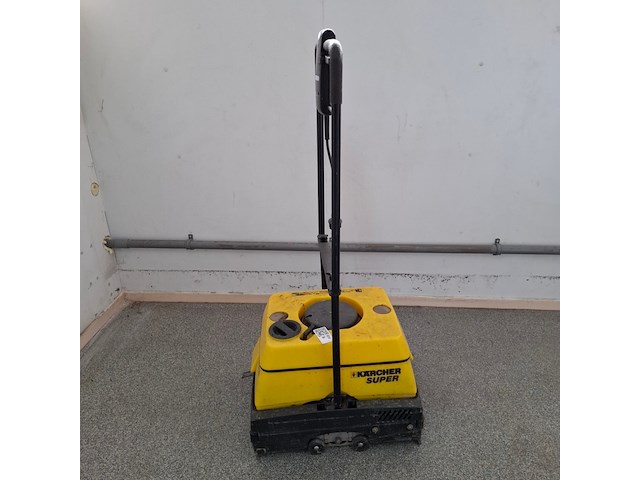 Schrob/zuigmachine karcher, br400, bouwjaar 2005 - afbeelding 1 van  6