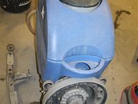 Schrobzuigmachine numatic tt3450s. - afbeelding 3 van  4
