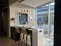 Schröder - showroomkeuken met bosch apparatuur - afbeelding 12 van  23