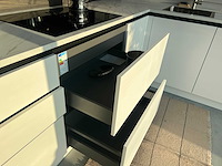 Schröder - showroomkeuken met bosch apparatuur - afbeelding 23 van  23