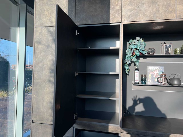 Schröder - showroomkeuken met pelgrim apparatuur - afbeelding 18 van  31