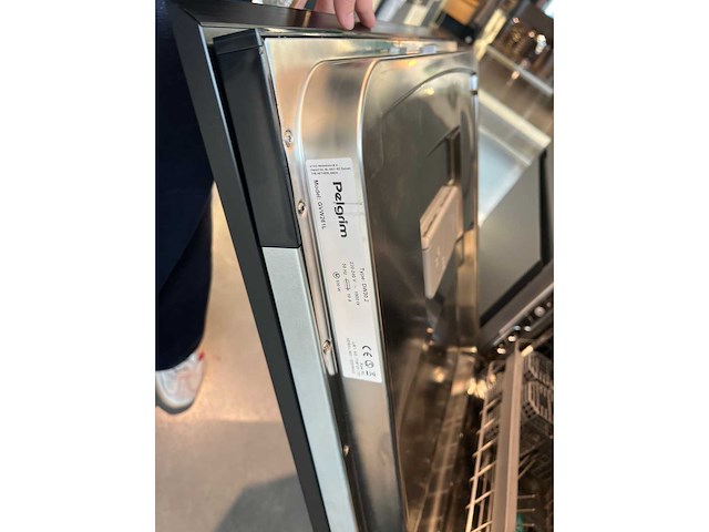 Schröder - showroomkeuken met pelgrim apparatuur - afbeelding 1 van  3