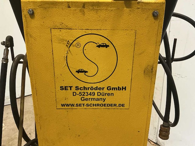 Schröder d-52349 automotive diagnostische apparaat - afbeelding 3 van  5