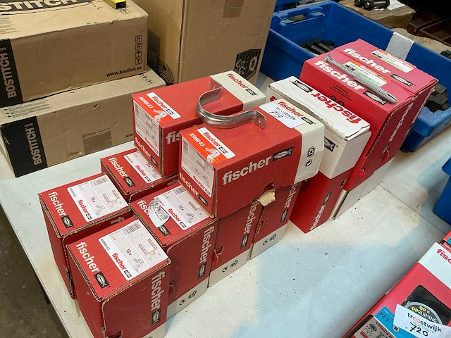 Schroef en beugel (13x) - afbeelding 1 van  5