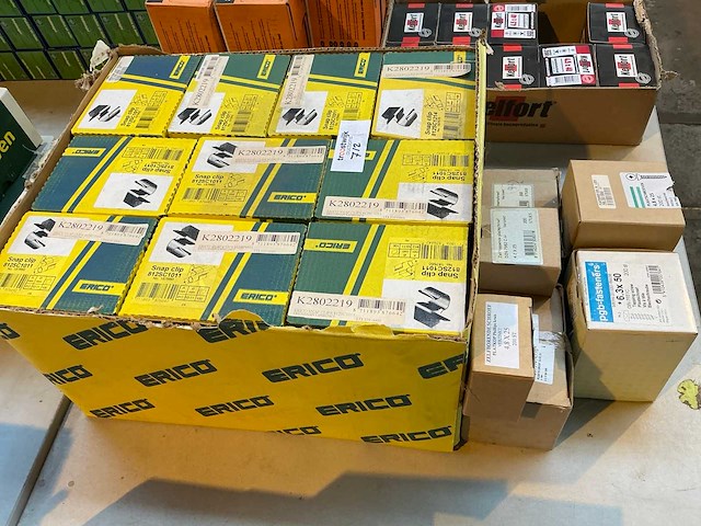 Schroef en clip - afbeelding 2 van  5