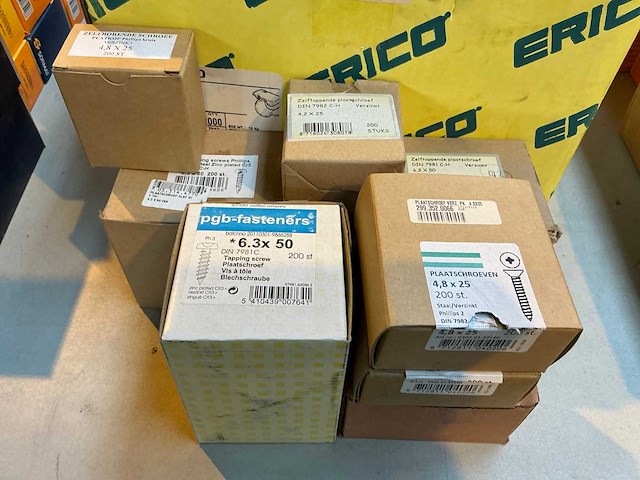 Schroef en clip - afbeelding 4 van  5