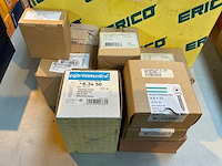 Schroef en clip - afbeelding 4 van  5