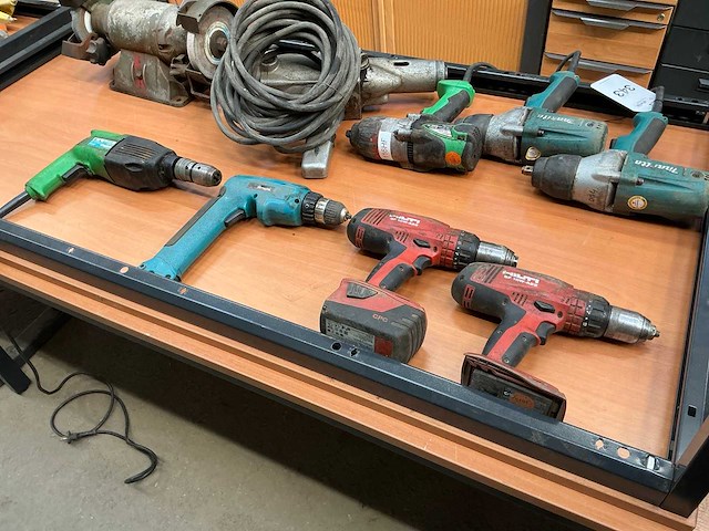 Schroefboormachine (4x) - afbeelding 1 van  3