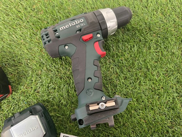 Schroefboormachine metabo, bs 18 l , groen - afbeelding 2 van  8