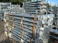 Schroefstempel (1,80/3 m) (50x) - afbeelding 1 van  4