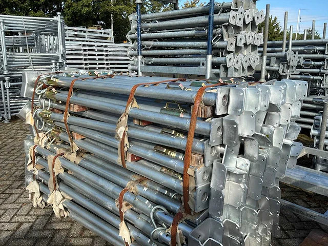 Schroefstempel (1,80/3 m) (50x) - afbeelding 1 van  4