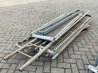 Schroefstempels, metselprofielen en steigermateriaal - afbeelding 4 van  18