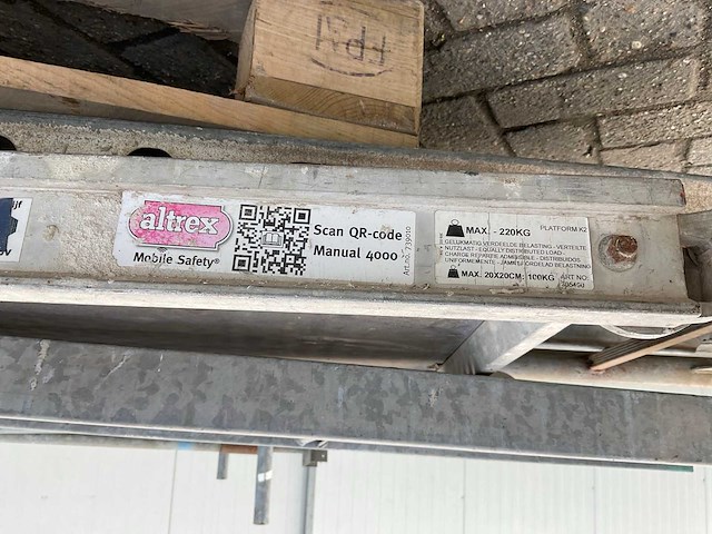 Schroefstempels, metselprofielen en steigermateriaal - afbeelding 8 van  18