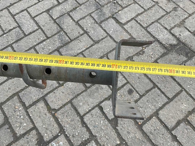 Schroefstempels, metselprofielen en steigermateriaal - afbeelding 18 van  18