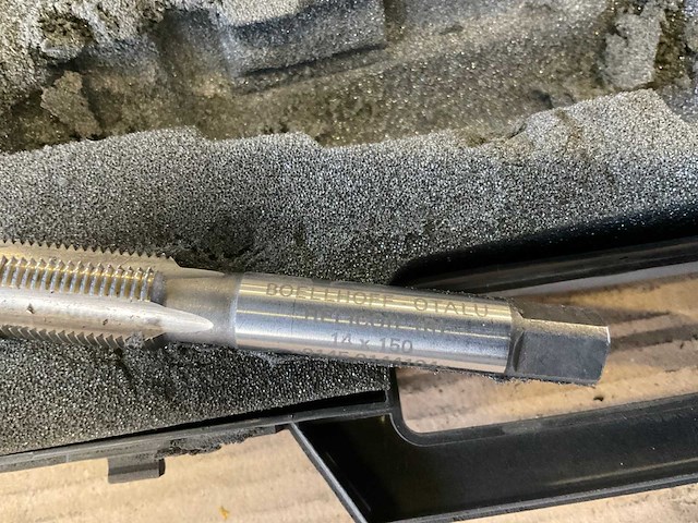 Schroeftap (4x) - afbeelding 11 van  13