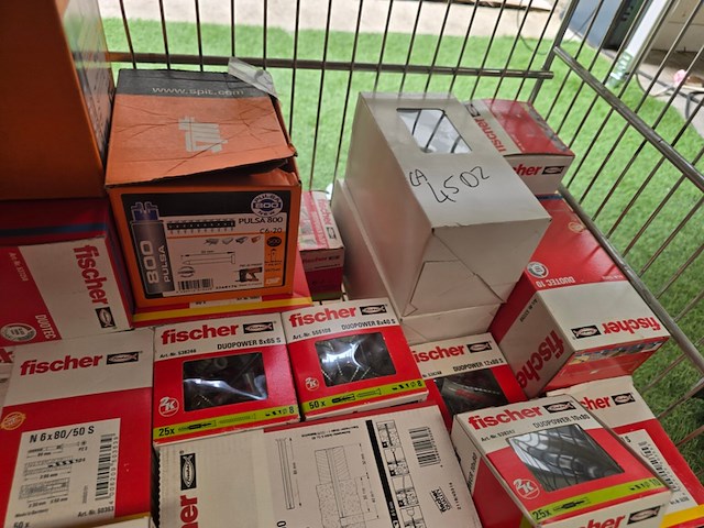 Schroeven en pluggen ca 45 dozen fischer, partij - afbeelding 5 van  6