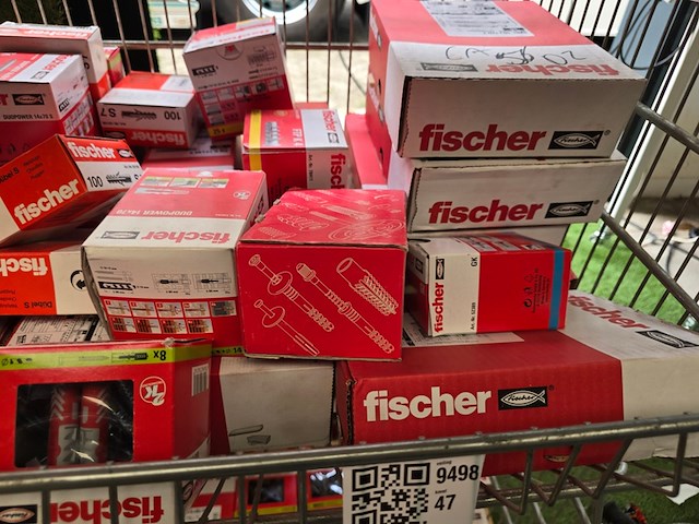 Schroeven en pluggen ca 50 dozen fischer, partij - afbeelding 5 van  6