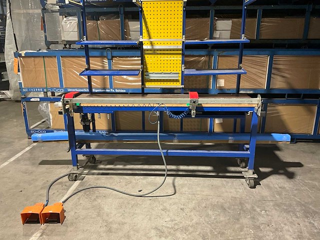 Schüco 2808.08 montagetafel voor deurprofielen v.v. pneumatische opspaninrichting - afbeelding 1 van  5