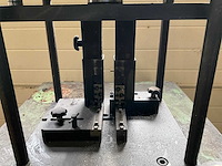 Schüco 792-870 pneumatische stansmachine - afbeelding 2 van  3