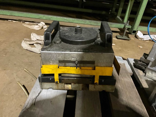 Schüco aluminium ponsgereedschap (5x) - afbeelding 7 van  15