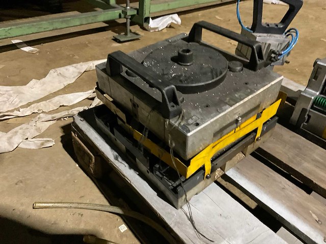 Schüco aluminium ponsgereedschap (5x) - afbeelding 8 van  15