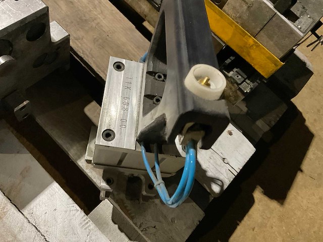 Schüco aluminium ponsgereedschap (5x) - afbeelding 12 van  15