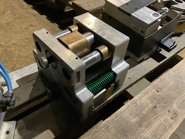 Schüco aluminium ponsgereedschap (5x) - afbeelding 15 van  15