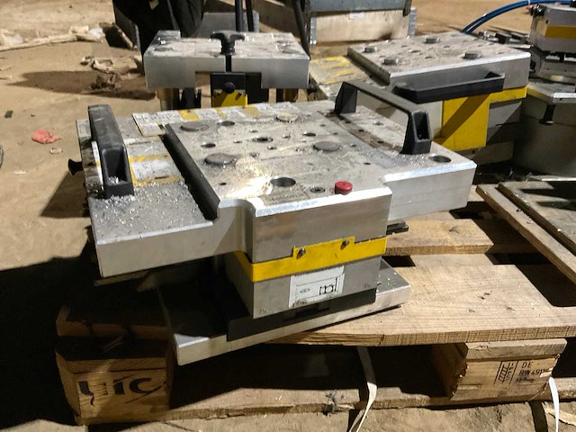 Schüco modulair ponsgereedschap (5x) - afbeelding 12 van  19
